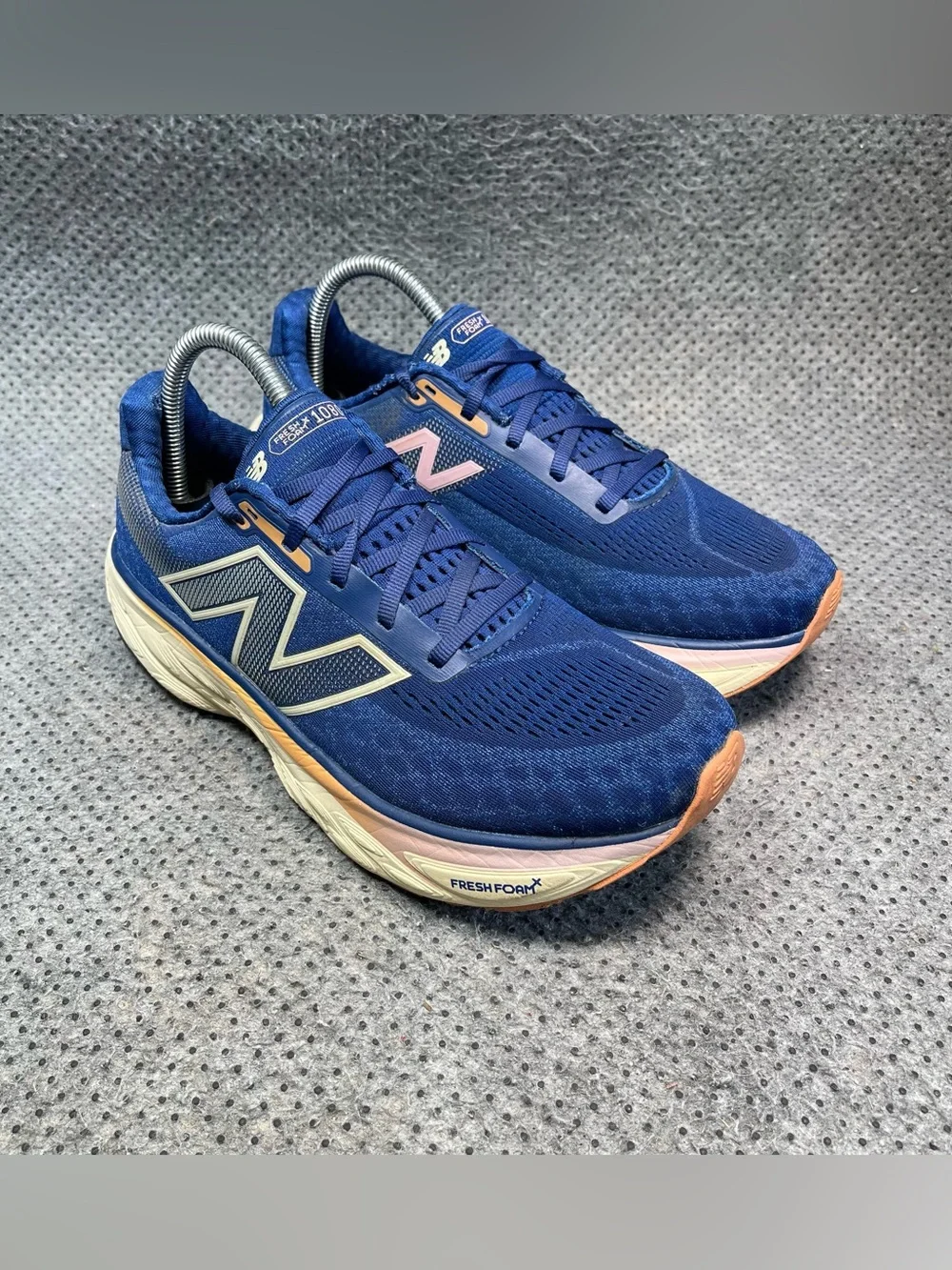New Balance Fresh Foam X 1080 Blue Running Shoes Size 8.5 Women’s